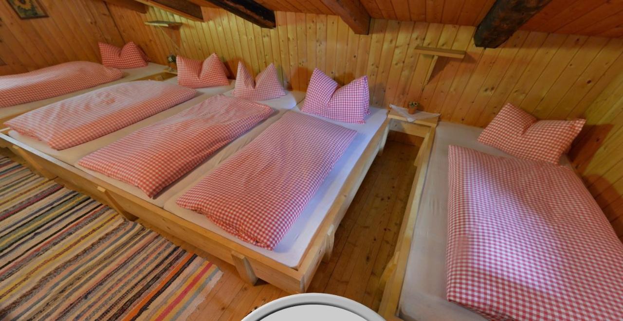 Senninger Alm Bed & Breakfast Hollersbach im Pinzgau Exterior photo