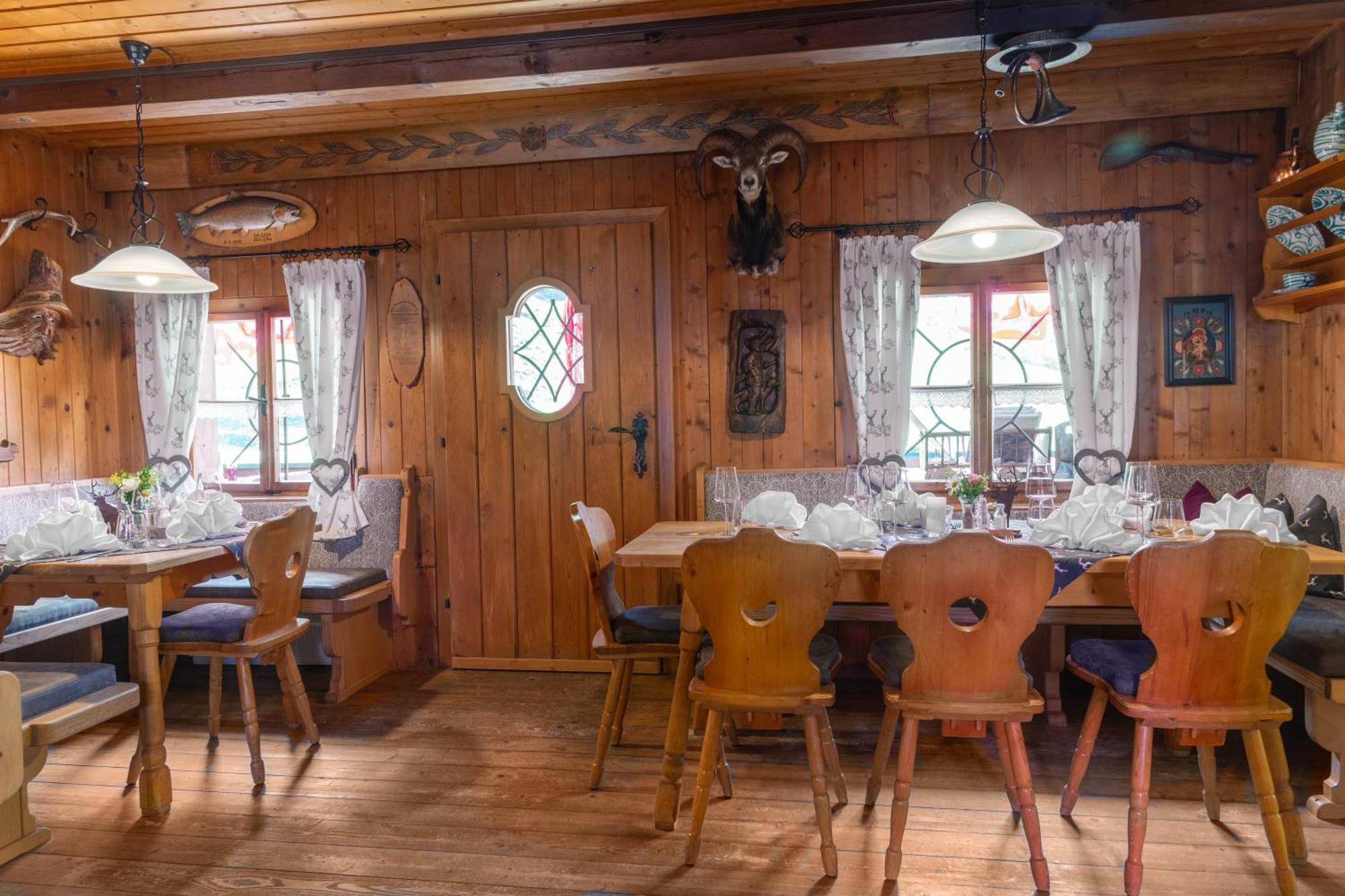 Senninger Alm Bed & Breakfast Hollersbach im Pinzgau Exterior photo