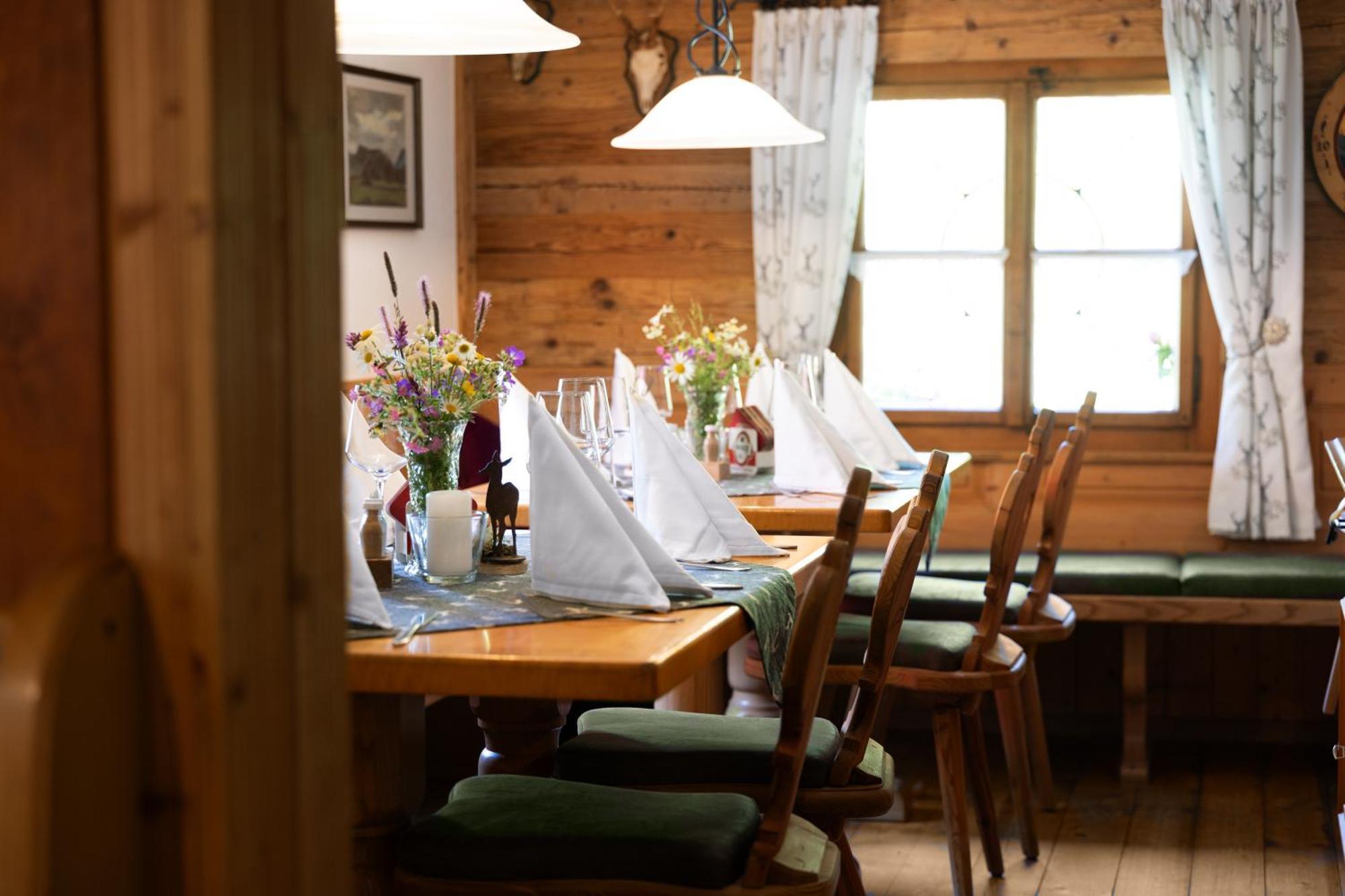 Senninger Alm Bed & Breakfast Hollersbach im Pinzgau Exterior photo